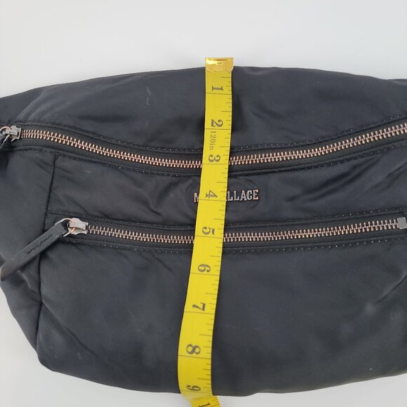 ✨ MZ Wallace Black Nylon Crossbody Sling Bag – Lightweight NYC Essential ✨ - Picture 8 of 10